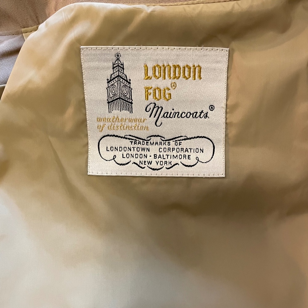 London Fog Vintage Tan Trench Coat Size 12 P - Picture 3 of 9